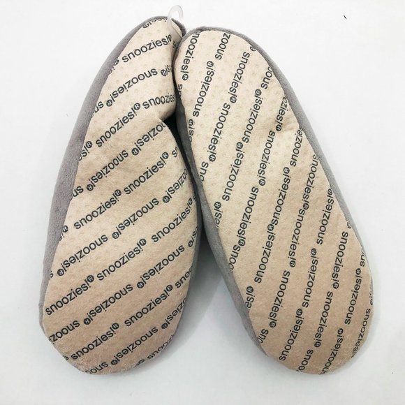 NWT Snoozies Women's There's No Place Like Gnome Slippers Medium 7/8 Grey - Picture 5 of 6